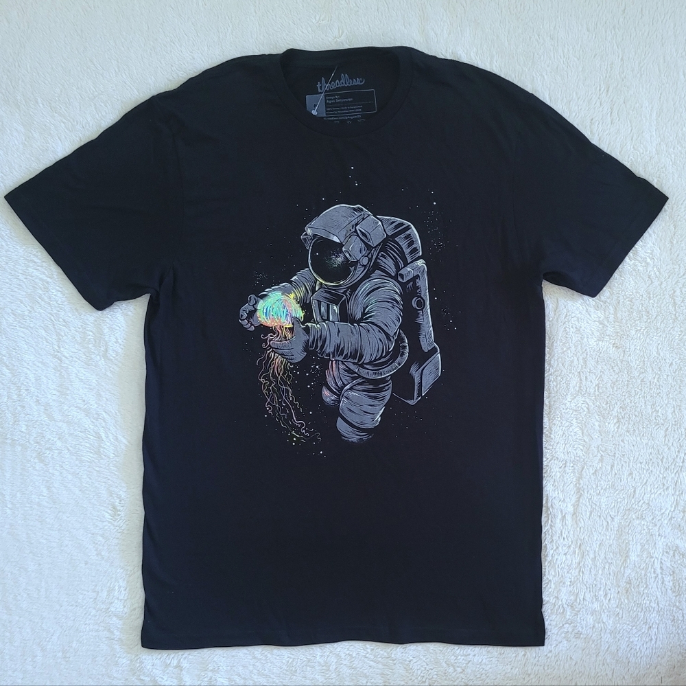 Threadless Astronaut🧑‍🚀 Graphic Tee👕 - NWOT